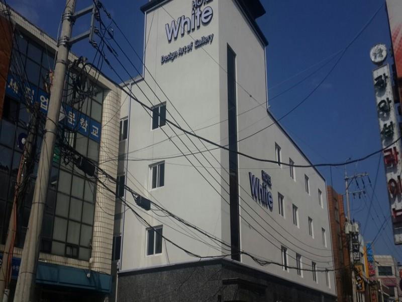 White Hotel Szuvon Kültér fotó