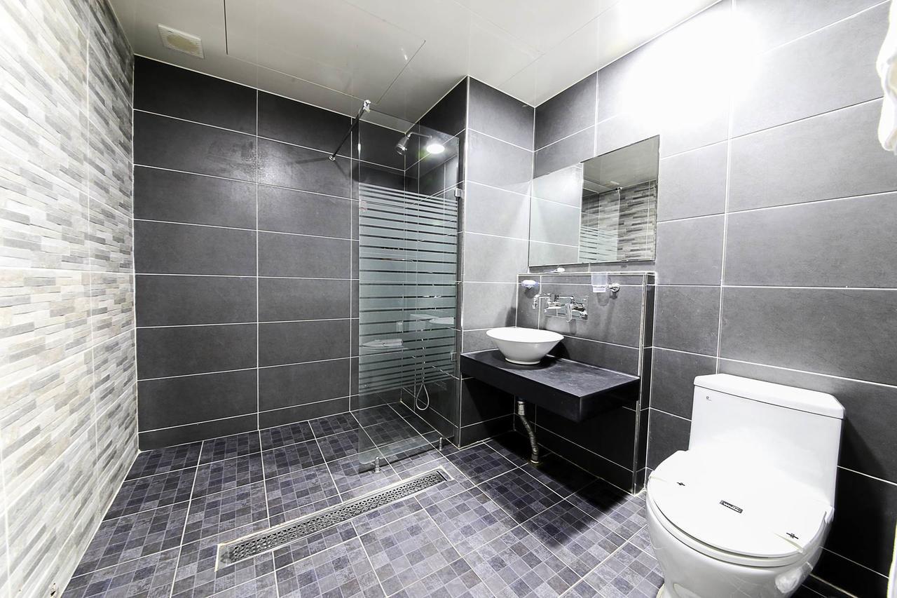 White Hotel Szuvon Kültér fotó